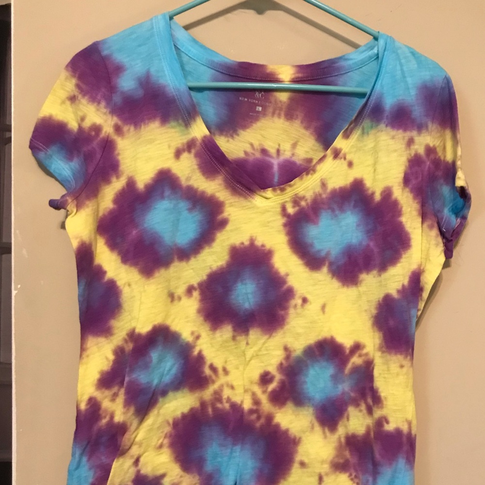 NY & Company Tie Dyed Tee Shirt Top